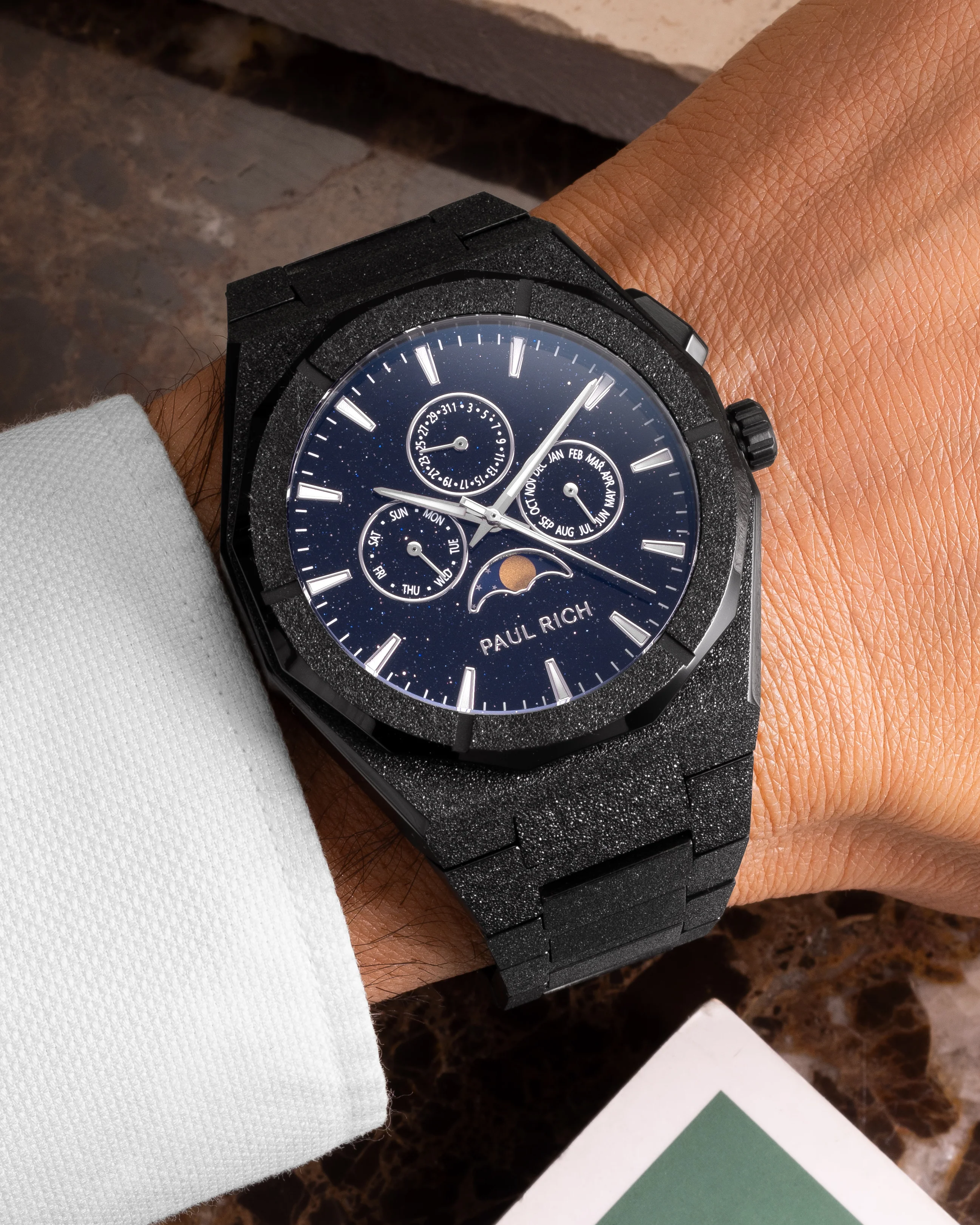 Moonphase Frosted Star Dust II Black - Image 4