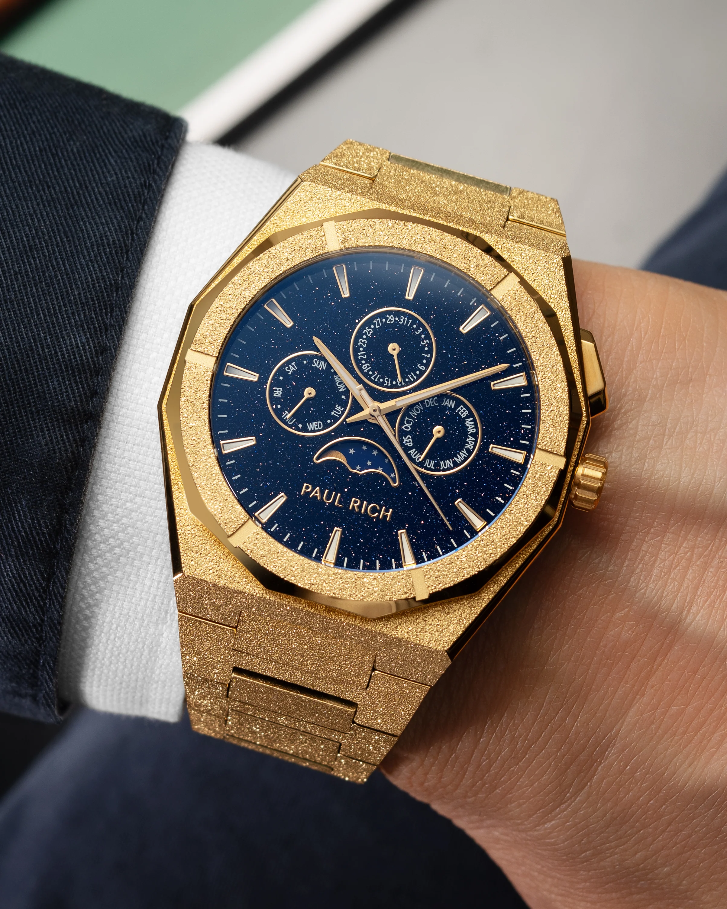 Moonphase Frosted Star Dust II Gold - Image 4